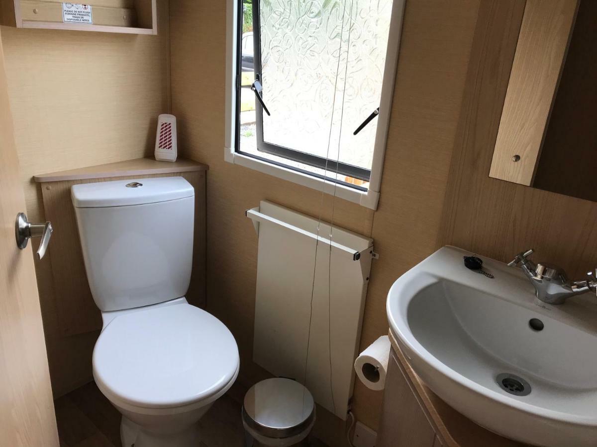 Pet Friendly Riverside Static Caravan Cheddar Dış mekan fotoğraf